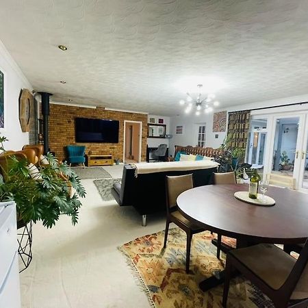 Karinya Suite Llanvaches Ngoại thất bức ảnh